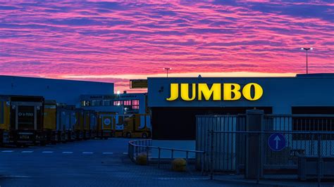 Jumbo Executive Implicated in Money Laundering .